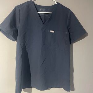 Figs one pocket top Dark Harbor